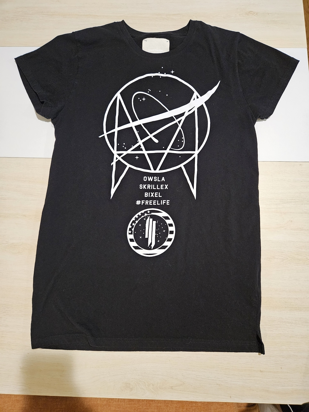 Skrillex X OWSLA x Freelife x Bixel Boys The Night Team Collection T-Shirt Sz M